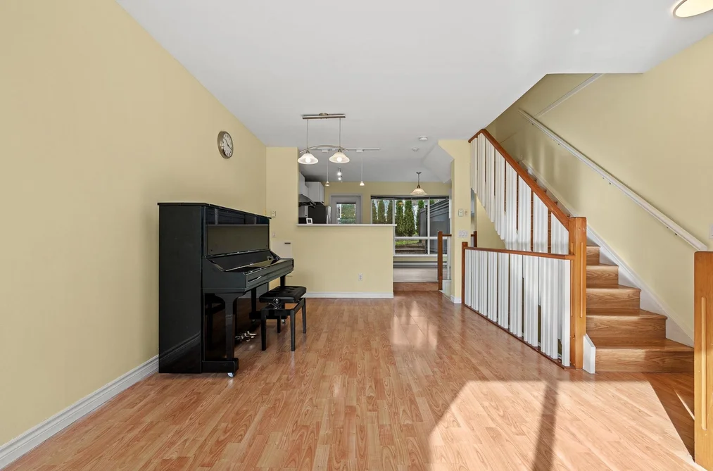 7393 MAGNOLIA TERRACE, Burnaby BC V5E 4M3, Burnaby BC — Residential for Sale - Photo 7