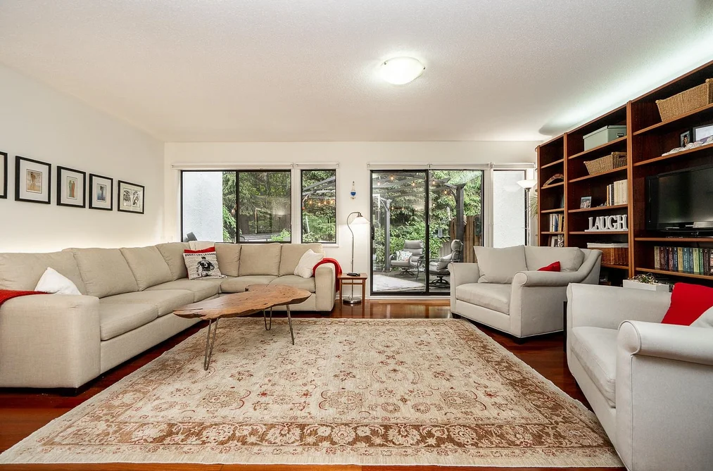 7393 MONTECITO DRIVE, Burnaby, BC — Residential for Sale — Photo 12 of 40