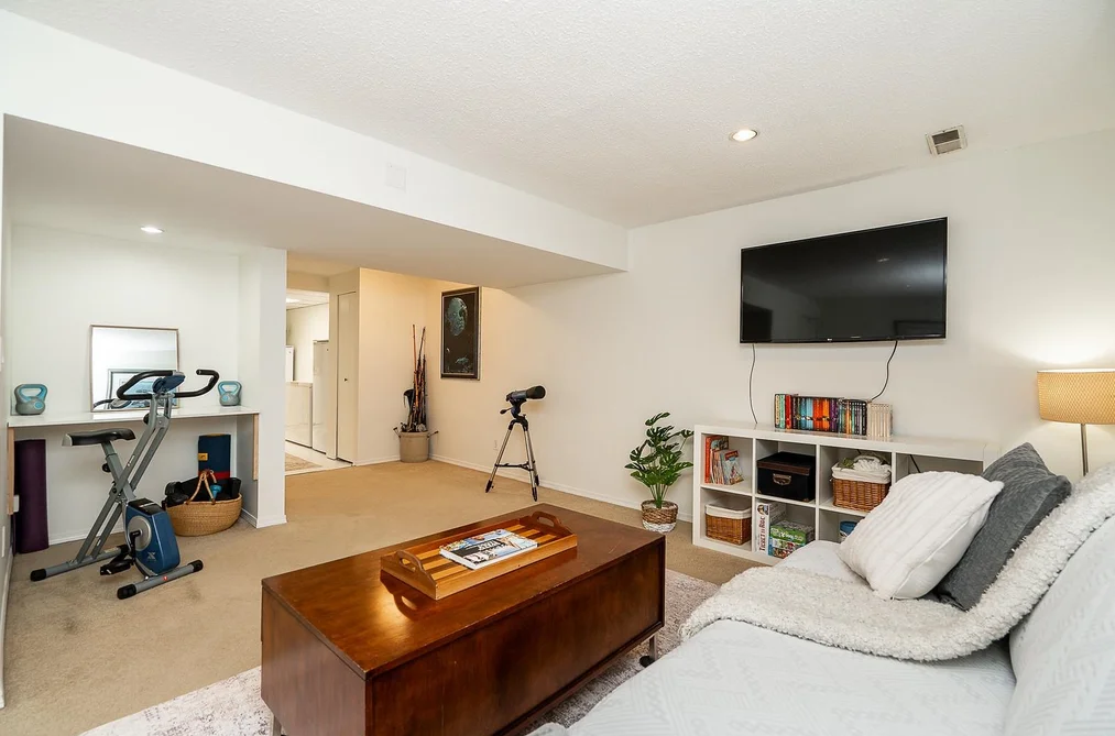 7393 MONTECITO DRIVE, Burnaby, BC — Residential for Sale — Photo 32 of 40