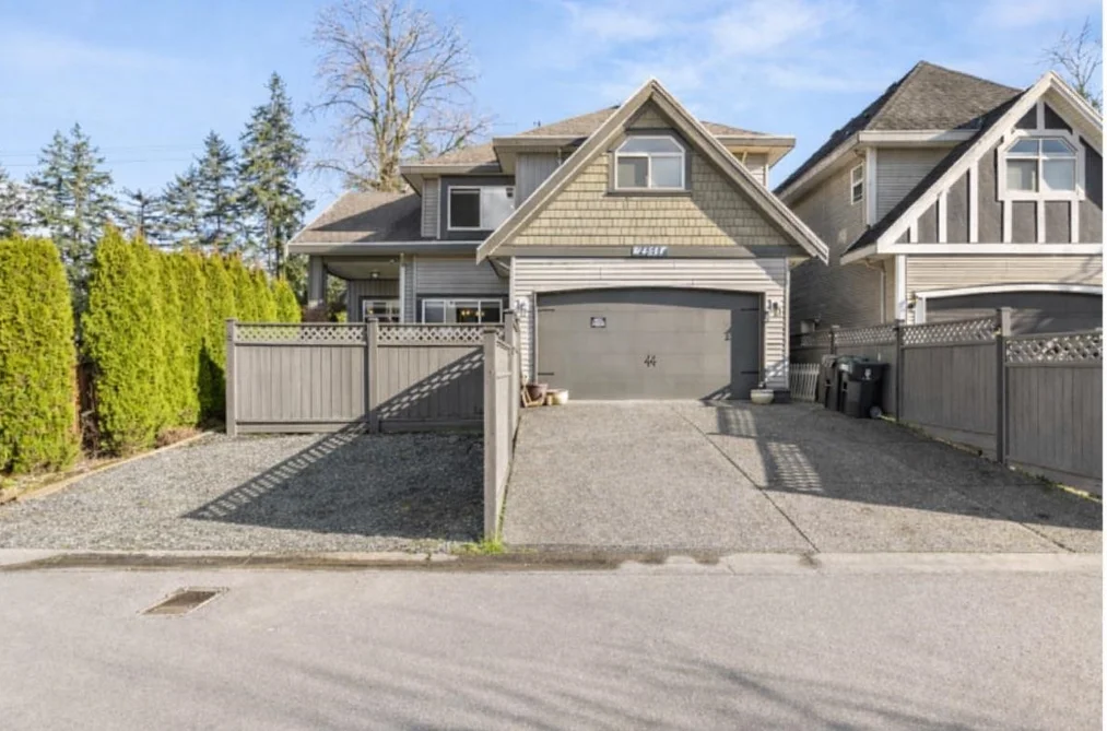 7397 202A STREET, Langley BC V2Y 0A8, Langley BC — Residential for Sale - Photo 2
