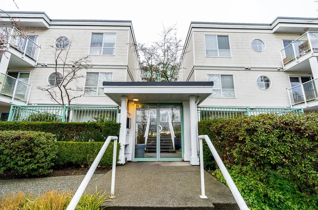 Townhouse for sale at 74 2733 E Kent Avenue North Vancouver British Columbia - MLS: R3128788