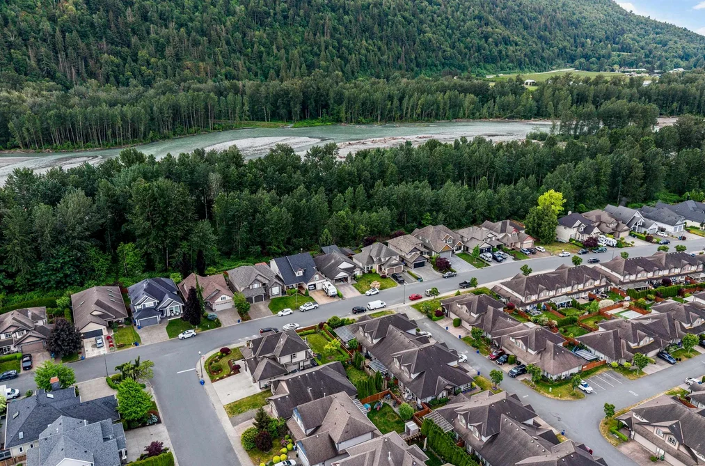 Townhouse for sale at 74 44523 Mclaren Drive Chilliwack British Columbia - MLS: R3141988