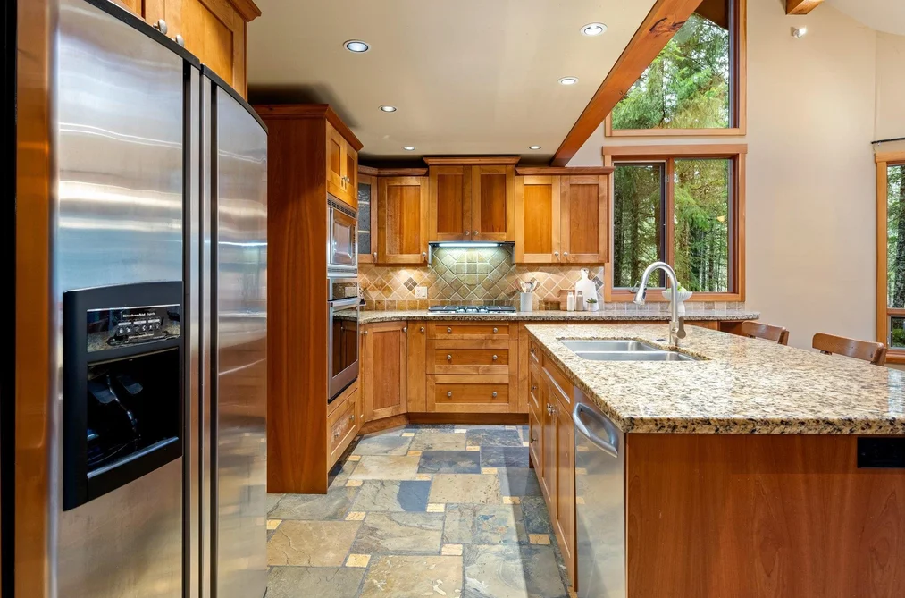 74 BLACK TUSK DRIVE, Whistler BC V8E 0A1, Whistler BC — Residential for Sale - Photo 3