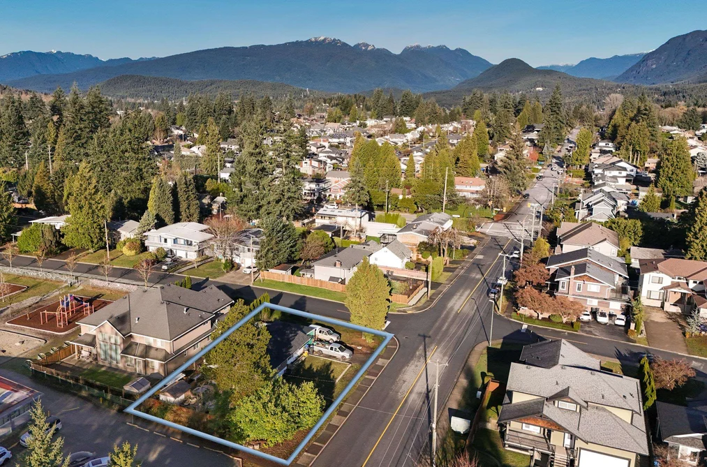 740 PORTER STREET, Coquitlam BC V3J 5B4, Coquitlam BC — Residential for Sale - Photo 4