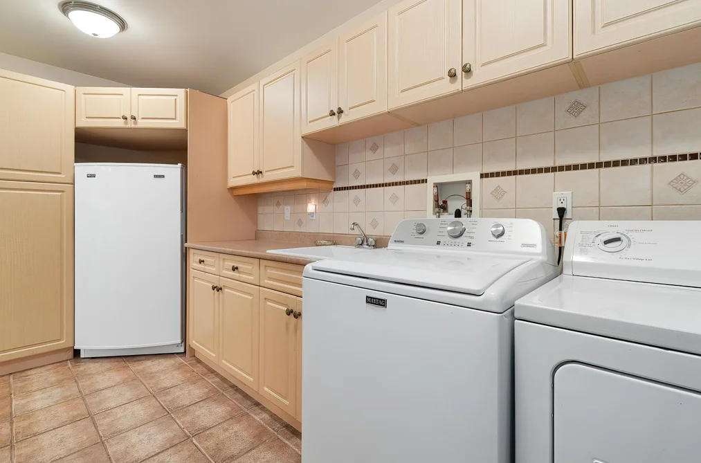 7400 MARBLE HILL ROAD, Chilliwack, BC — Residential for Sale — Photo 15 of 38
