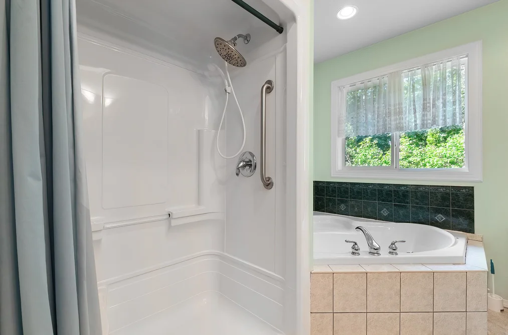 7400 MARBLE HILL ROAD, Chilliwack, BC — Residential for Sale — Photo 21 of 38