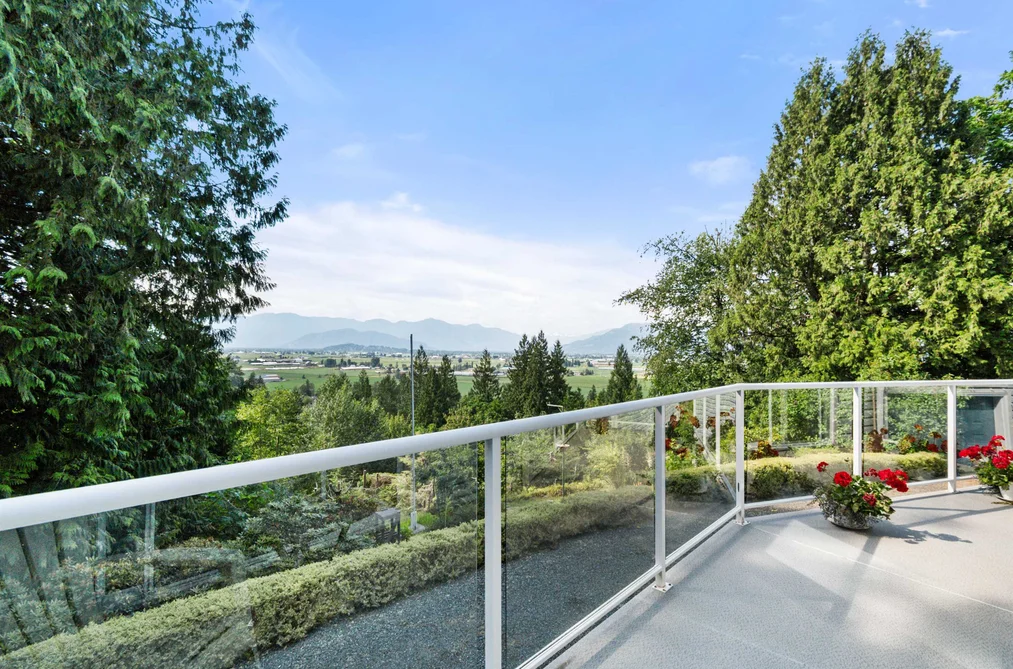 7400 MARBLE HILL ROAD, Chilliwack, BC — Residential for Sale — Photo 37 of 38