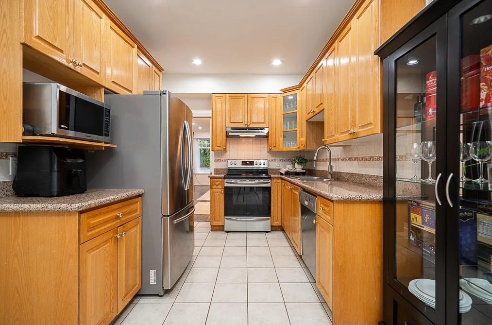 7408 18TH AVENUE, Burnaby BC V3N 1H5, Burnaby BC — Residential for Sale - Photo 4