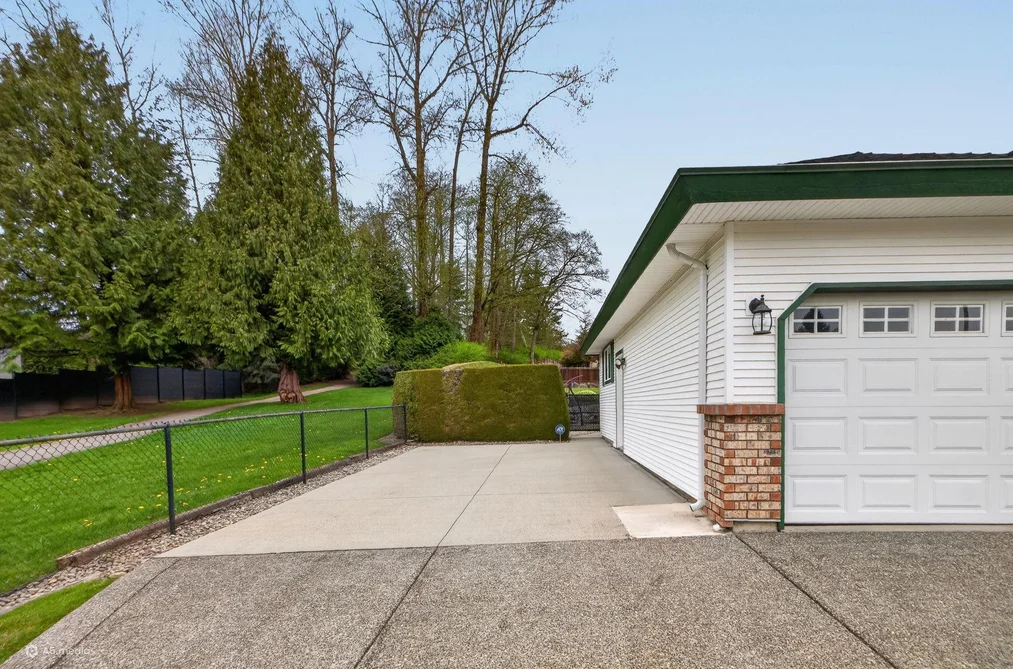 7419 150A STREET, Surrey BC V3S 6Y8, Surrey BC — Residential for Sale - Photo 4