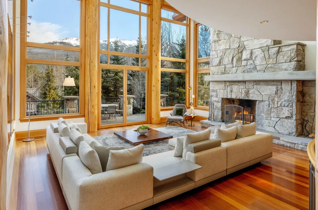 7425 TREETOP LANE, Whistler BC V8E 0E9, Whistler BC — Residential for Sale - Photo 2