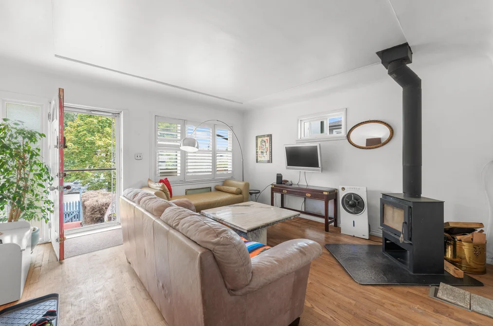 7429 FRASER STREET, Vancouver BC V5X 3W3, Vancouver BC — Residential for Sale - Photo 2