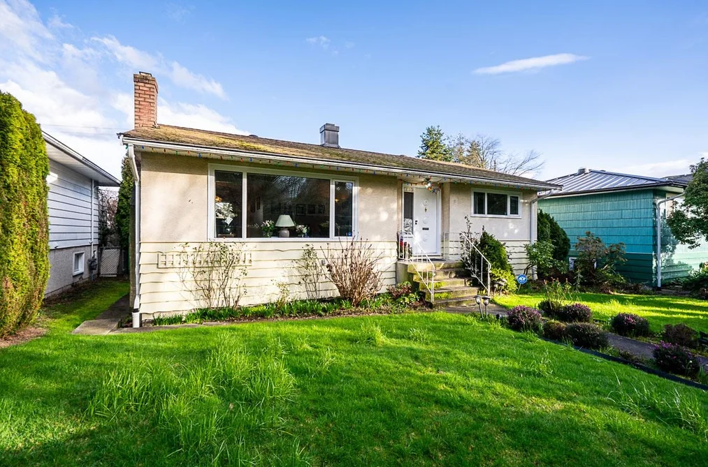 7430 BOUNDARY ROAD, Burnaby BC V5S 3S2, Burnaby BC — Residential for Sale - Photo 2