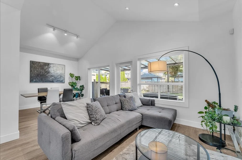 Half Duplex for sale at 7430 Canada Way Burnaby British Columbia - MLS: R3104623