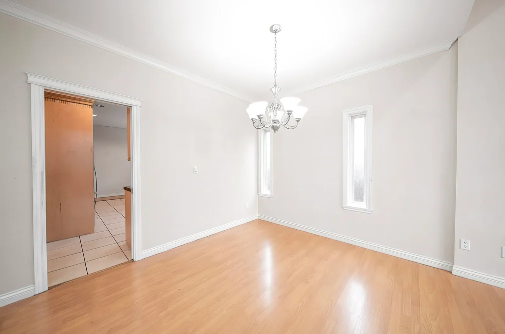 7431 14TH AVENUE AVENUE, Burnaby BC V3N 1Z8, Burnaby BC — Residential for Sale - Photo 7