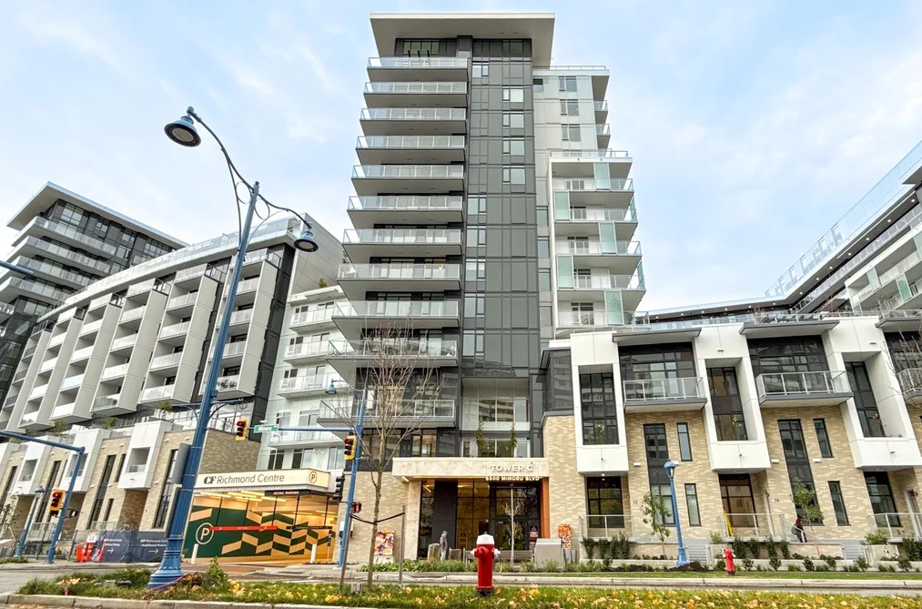 Condo for sale at 744 6500 Minoru Boulevard Richmond British Columbia - MLS: R3072813