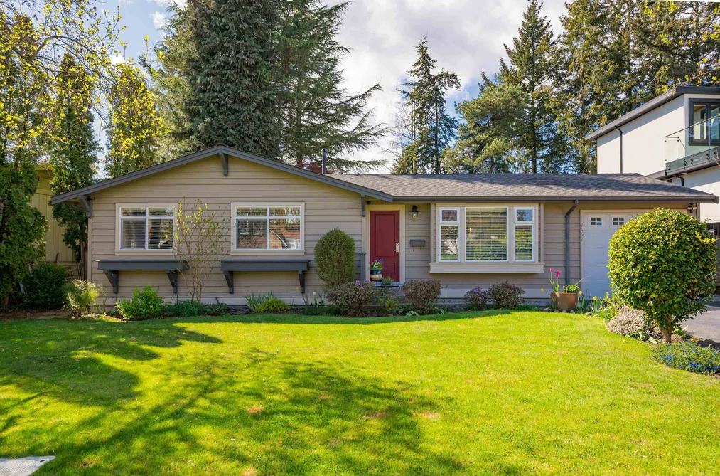House for sale at 7457 118a Street Delta British Columbia - MLS: R3114659