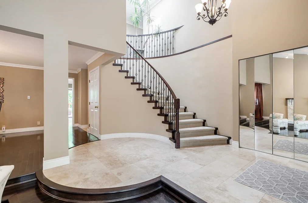 7460 BURNHAM COURT, Burnaby BC V5A 4M7, Burnaby BC — Residential for Sale - Photo 3