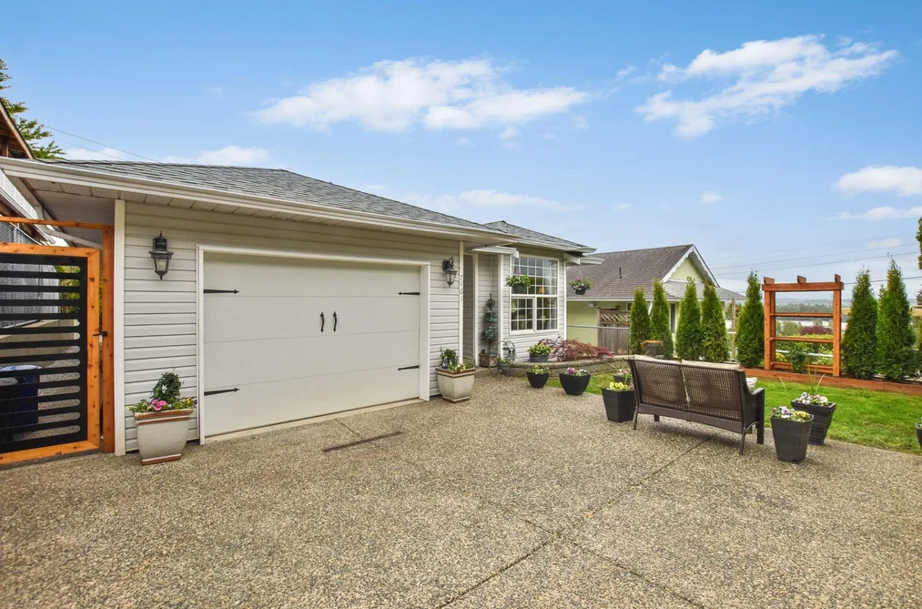 House for sale at 7461 Murray Street Mission British Columbia - MLS: R3080503