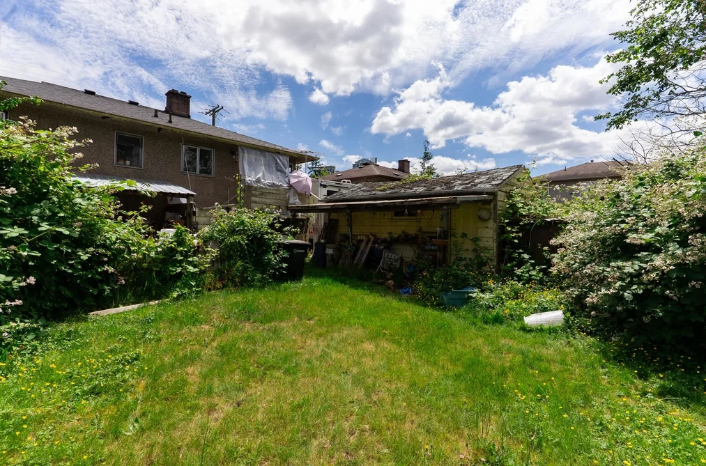 7465 ROSEWOOD STREET, Burnaby BC V5E 2G6, Burnaby BC — Residential for Sale — Photo 3 of 13