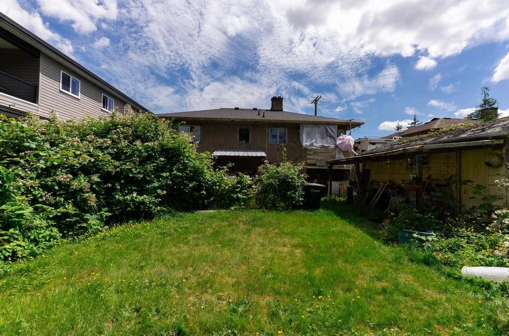 7465 ROSEWOOD STREET, Burnaby BC V5E 2G6, Burnaby BC — Residential for Sale — Photo 4 of 13