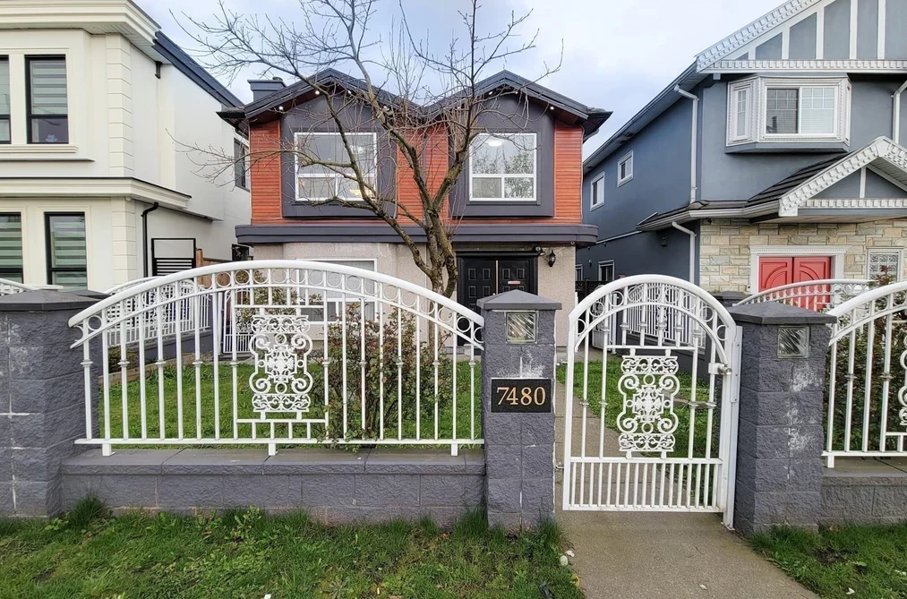 House for sale at 7480 Main Street Vancouver British Columbia - MLS: R3143658