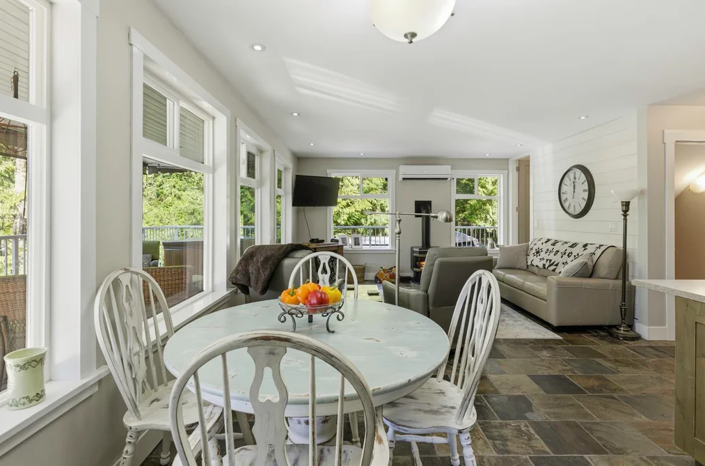 7498 AMBER ROAD, Sechelt BC V7Z 0C6, Sechelt BC — Residential for Sale - Photo 5