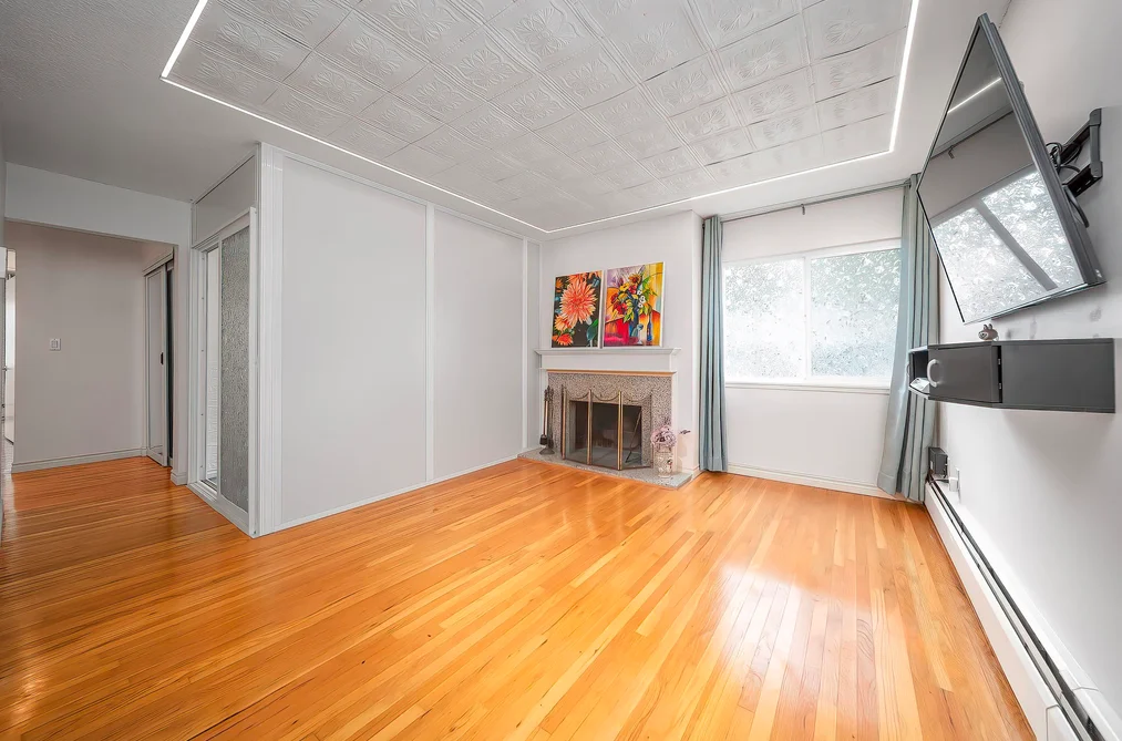 750 WESTVIEW CRESCENT, Vancouver BC V7N 3X8, Vancouver BC — Residential for Sale - Photo 3