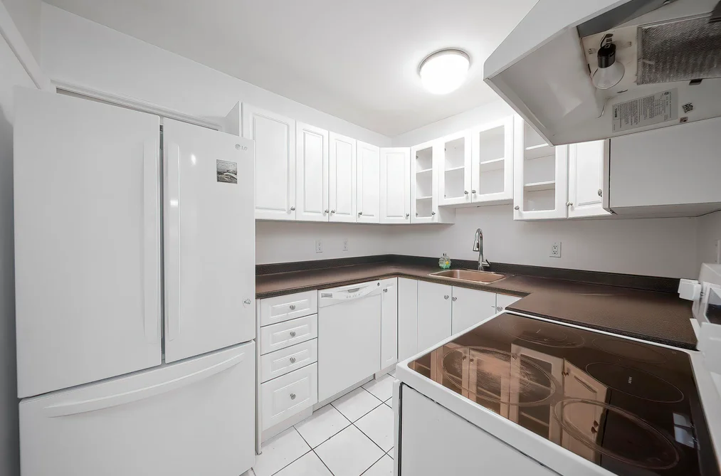 750 WESTVIEW CRESCENT, Vancouver BC V7N 3X8, Vancouver BC — Residential for Sale - Photo 4
