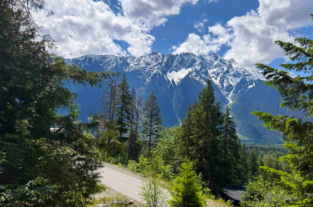 Property for sale at 7505 Pebble Creek Drive Pemberton British Columbia - MLS: R3108439