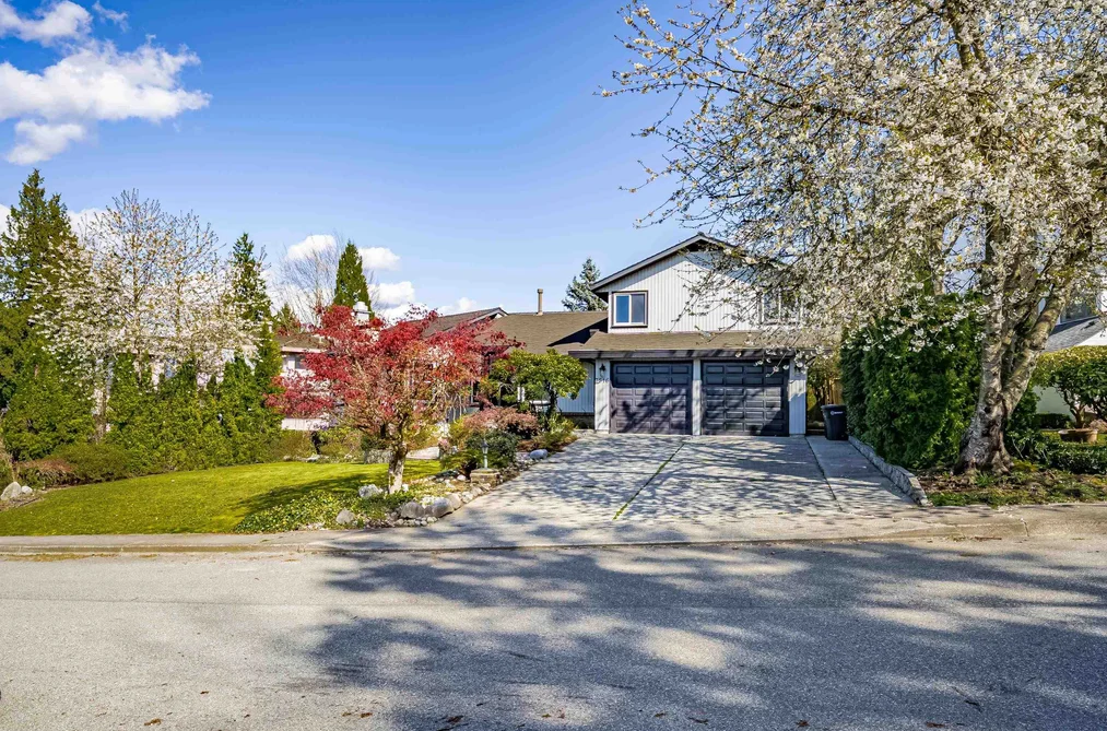House for sale at 7516 Lambeth Drive Burnaby British Columbia - MLS: R3152275
