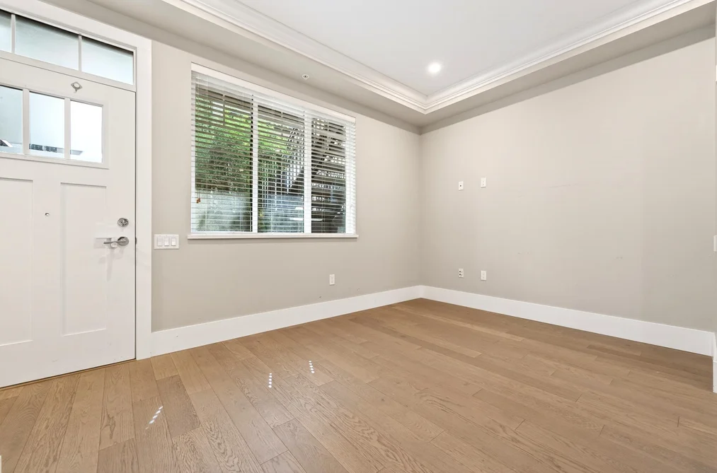 7523 YUKON STREET, Vancouver BC V5X 2Y4, Vancouver BC — Residential for Sale - Photo 2
