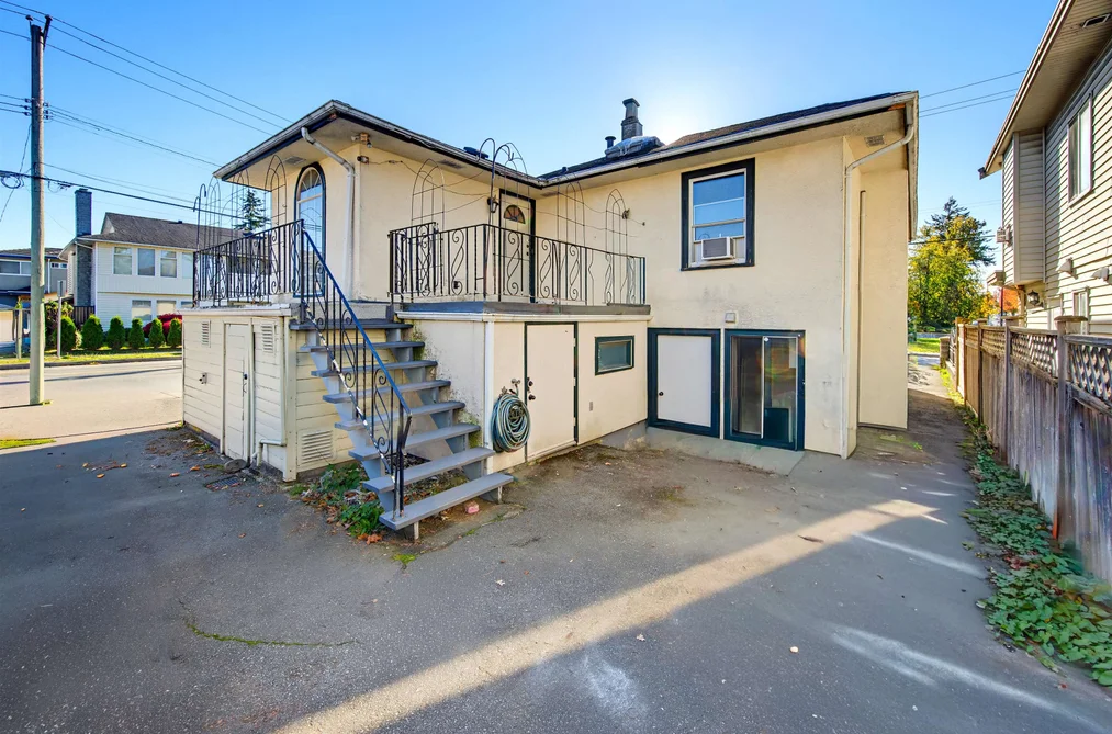 7524 4th Street, Burnaby, BC - MLS: R3179509 - Photo 22 7524 4th Street, Burnaby, BC - MLS: R3179509 - Photo 22