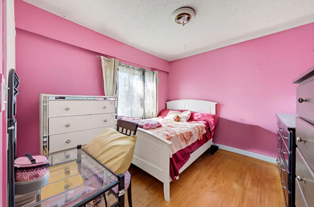 7524 4th Street, Burnaby, BC - MLS: R3179509 - Photo 9 7524 4th Street, Burnaby, BC - MLS: R3179509 - Photo 9