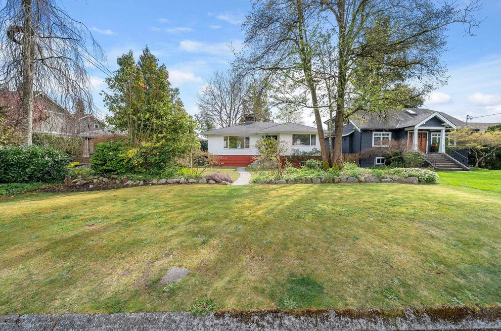 House for sale at 753 E 9th Street North Vancouver British Columbia - MLS: R3136269