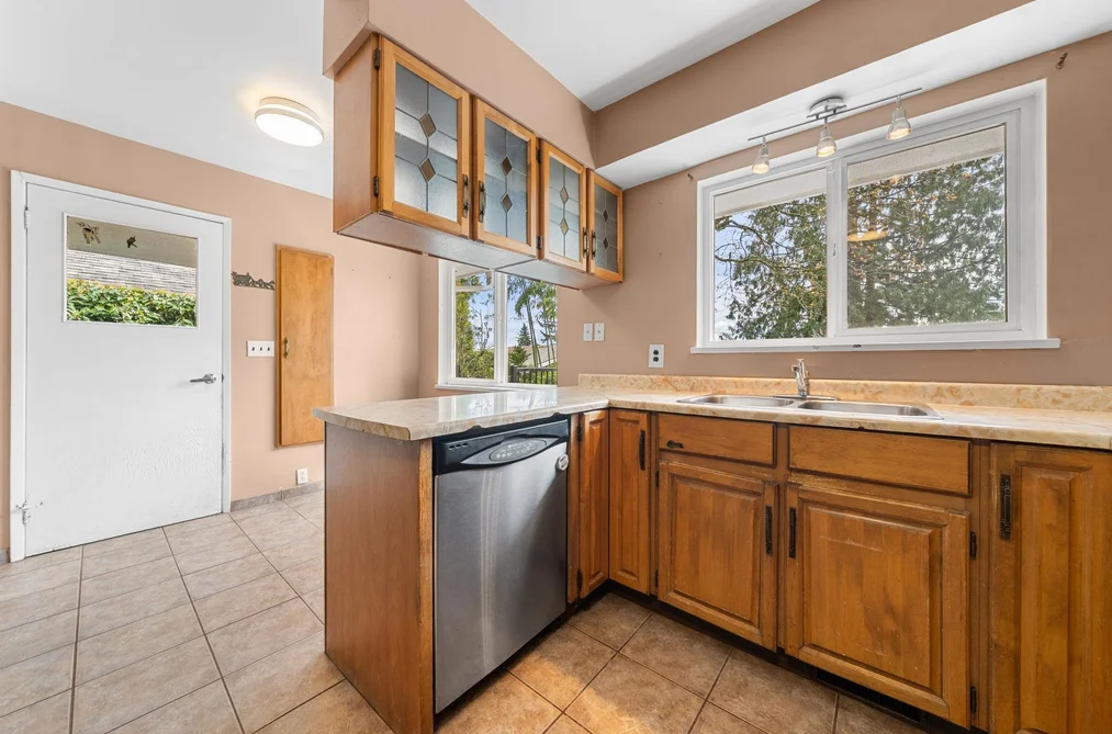 753 E 9TH STREET, North Vancouver BC V7L 2C1, North Vancouver BC — Residential for Sale — Photo 13 of 34