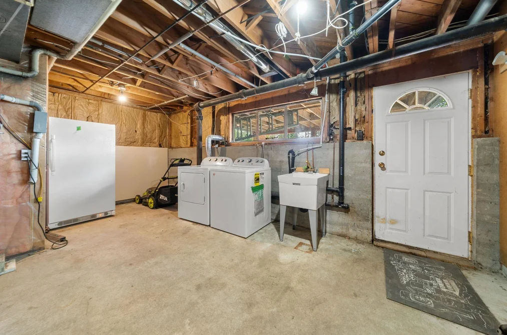 753 E 9TH STREET, North Vancouver BC V7L 2C1, North Vancouver BC — Residential for Sale — Photo 30 of 34