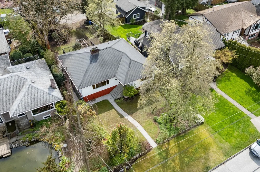 753 E 9TH STREET, North Vancouver BC V7L 2C1, North Vancouver BC — Residential for Sale — Photo 32 of 34