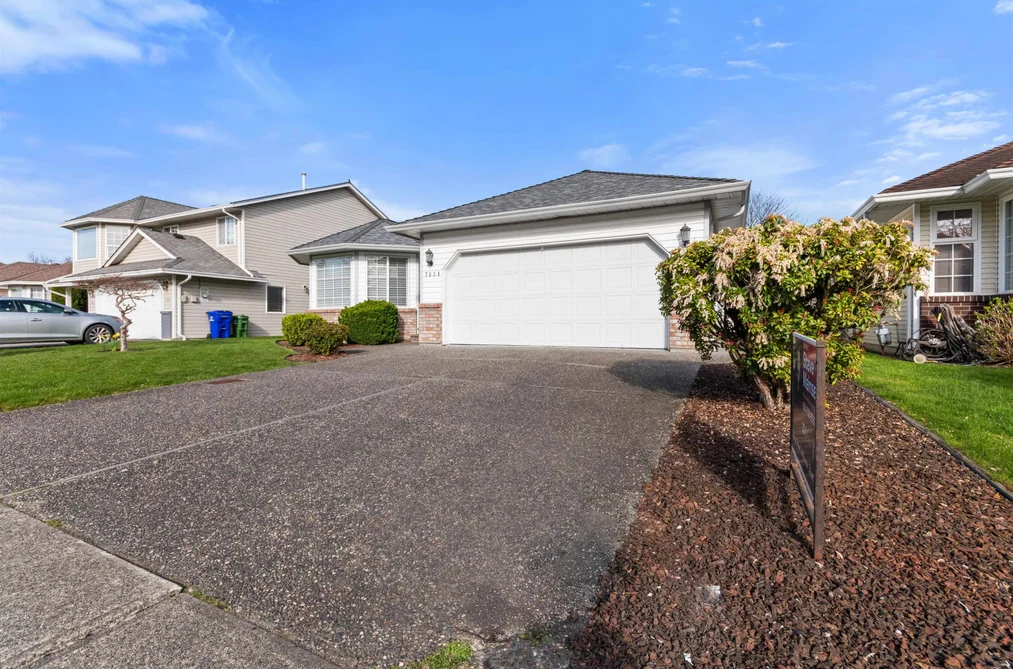 7534 GARNET DRIVE, Chilliwack BC V2R 3A9, Chilliwack BC — Residential for Sale - Photo 3
