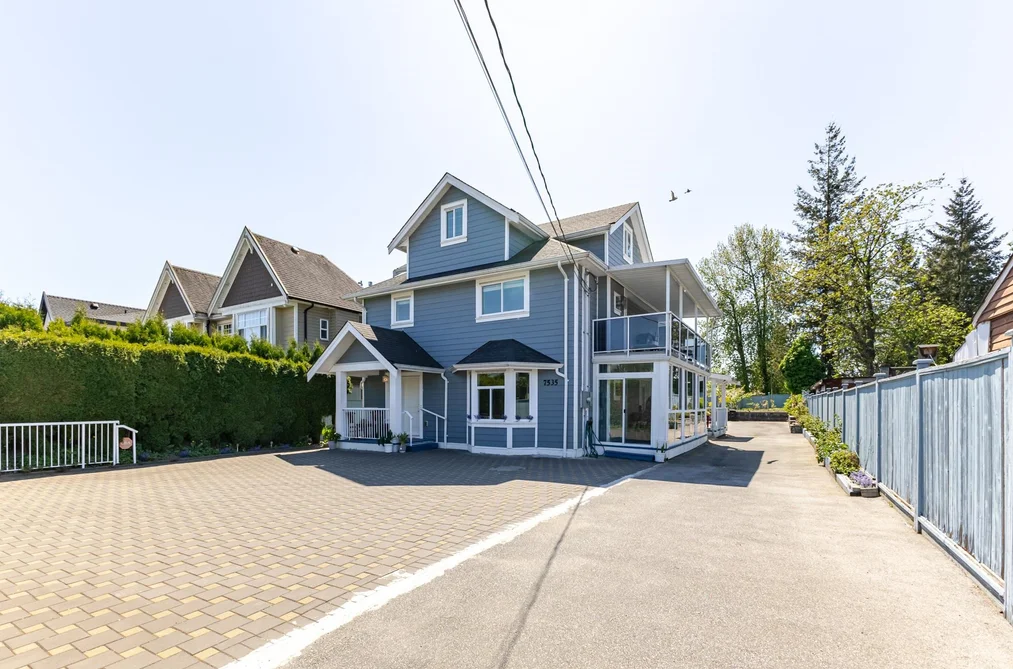 7535 BURGESS STREET, Burnaby BC V3N 3H9, Burnaby BC — Residential for Sale - Photo 2