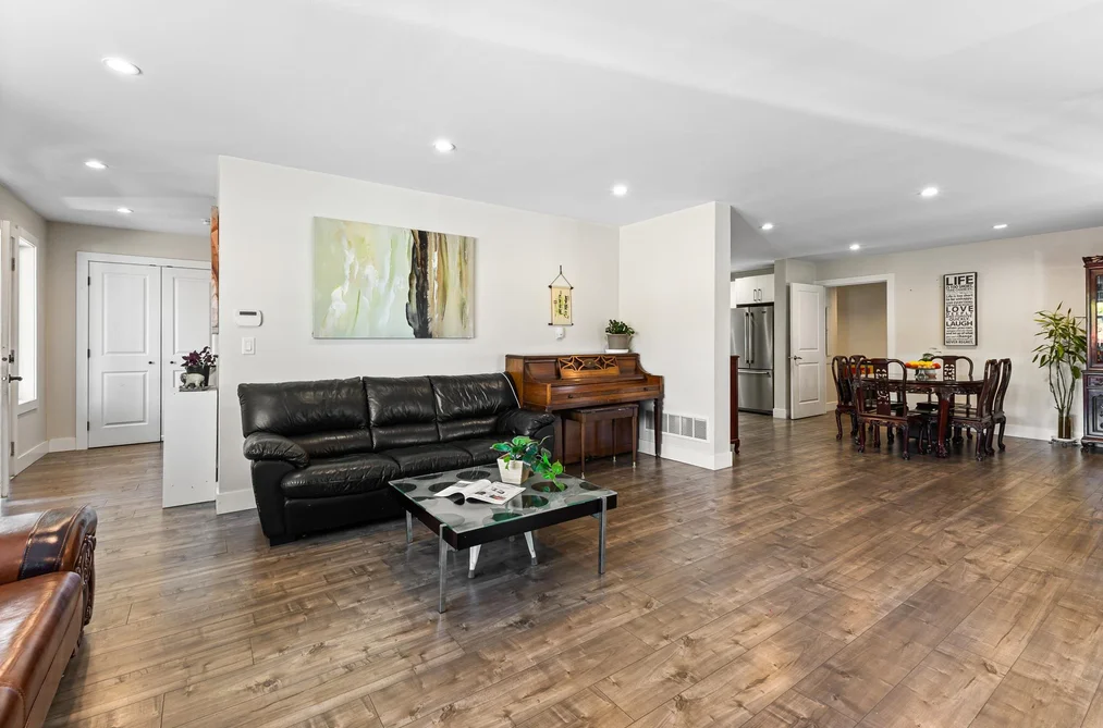 7535 BURGESS STREET, Burnaby BC V3N 3H9, Burnaby BC — Residential for Sale - Photo 4