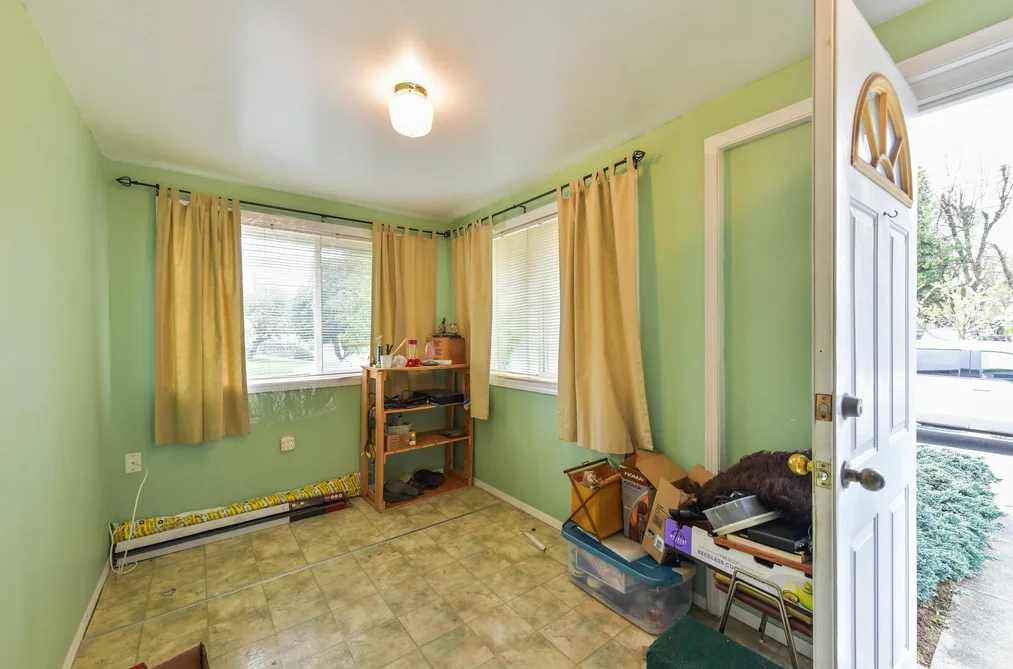 7544 MURRAY STREET, Mission BC V2V 4B1, Mission BC — Residential for Sale - Photo 2