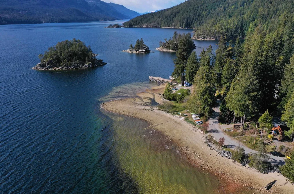 7545 ISLETS PLACE, Sechelt BC V7Z 0C5, Sechelt BC — Residential for Sale - Photo 5