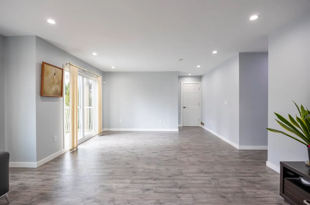 7549 10TH AVENUE, Burnaby BC V3N 2S1, Burnaby BC — Residential for Sale - Photo 2