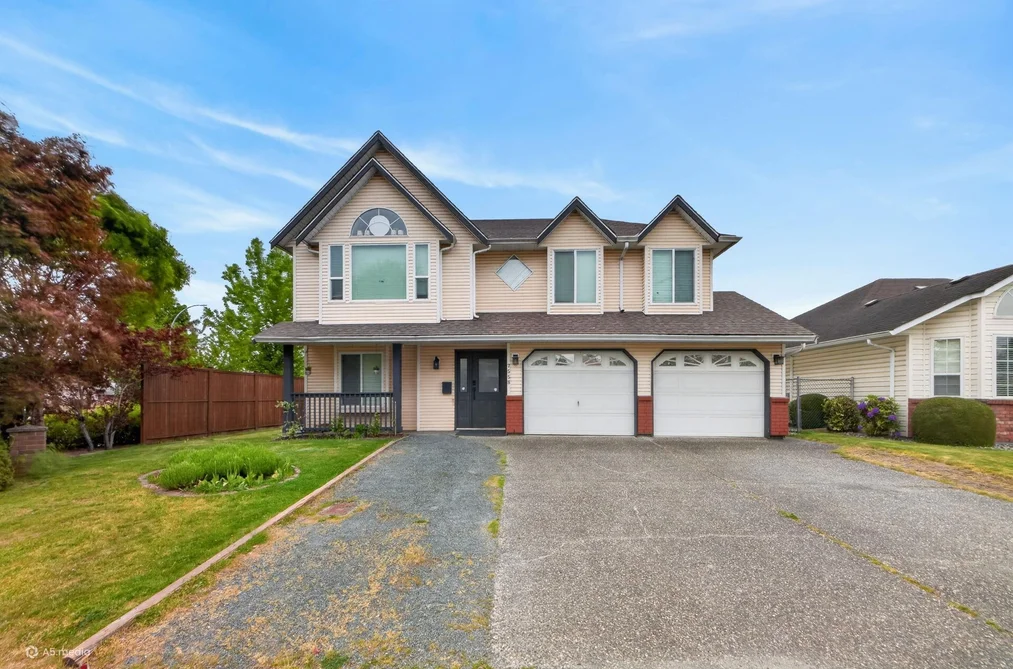 7558 GARNET DRIVE, Chilliwack BC V2R 3A9, Chilliwack BC — Residential for Sale - Photo 2