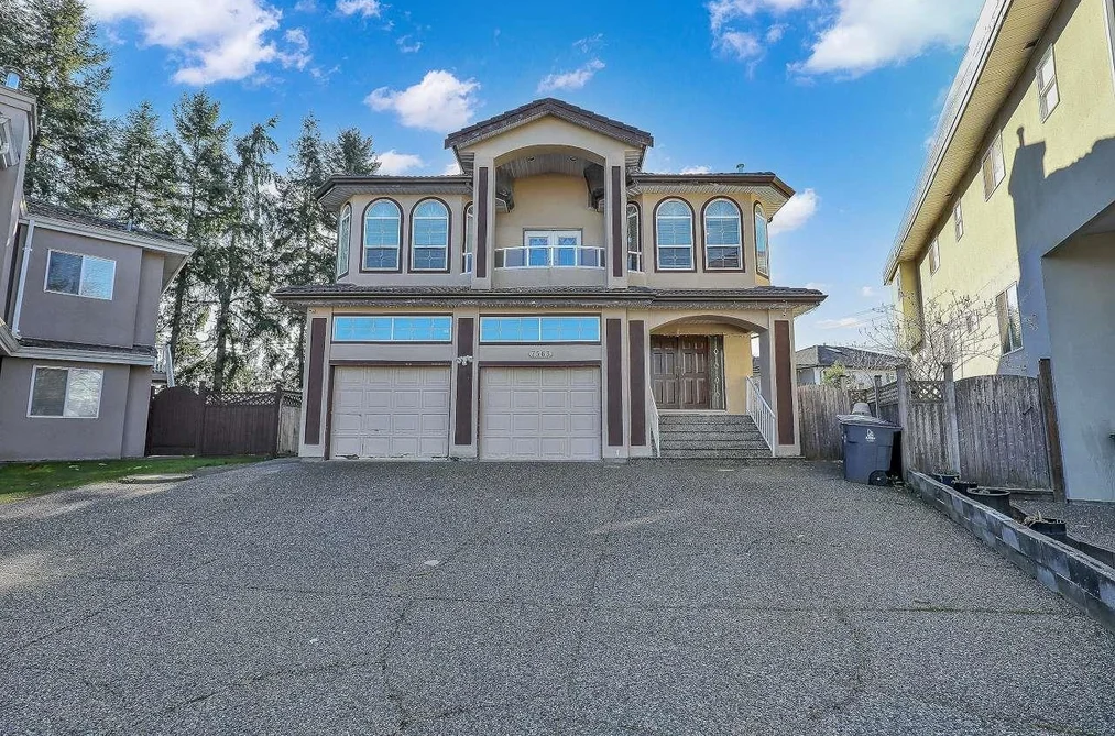 House for sale at 7563 127 Street Surrey British Columbia - MLS: R3096902