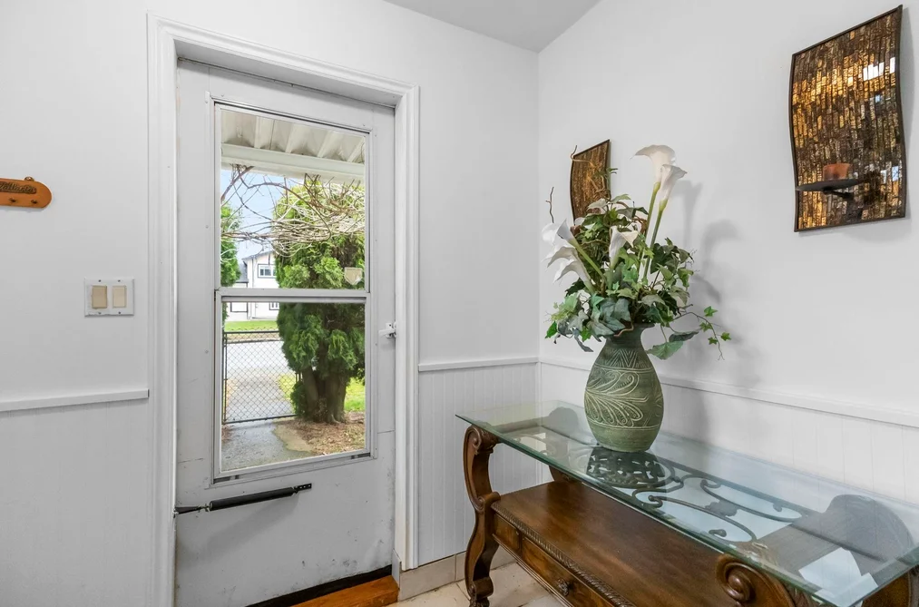 7566 DUNSMUIR STREET, Mission BC V2V 4B4, Mission BC — Residential for Sale - Photo 2