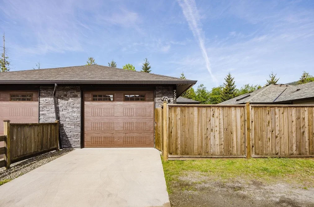 Half Duplex for sale at 757 Gerussi Lane Gibsons British Columbia - MLS: R3119850