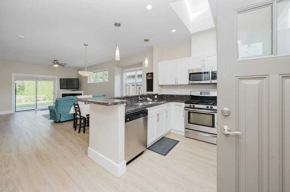757 GERUSSI LANE, Gibsons BC V0N 1V7, Gibsons BC — Residential for Sale - Photo 4