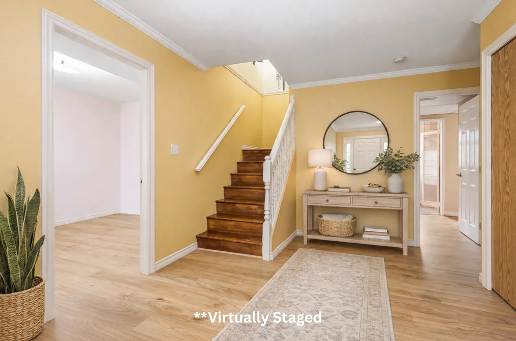 7575 DIAMOND CRESCENT, Chilliwack BC V2R 3A8, Chilliwack BC — Residential for Sale - Photo 2