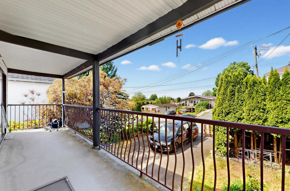 7580 WELTON STREET, Mission BC V2V 3X6, Mission BC — Residential for Sale - Photo 2